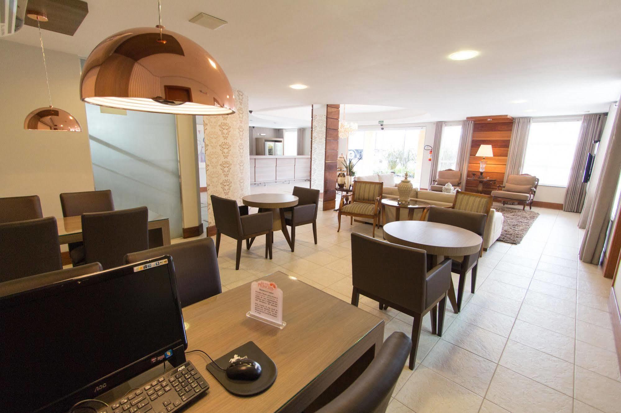Hotel Princess ปอนตากรอสซา ภายนอก รูปภาพ