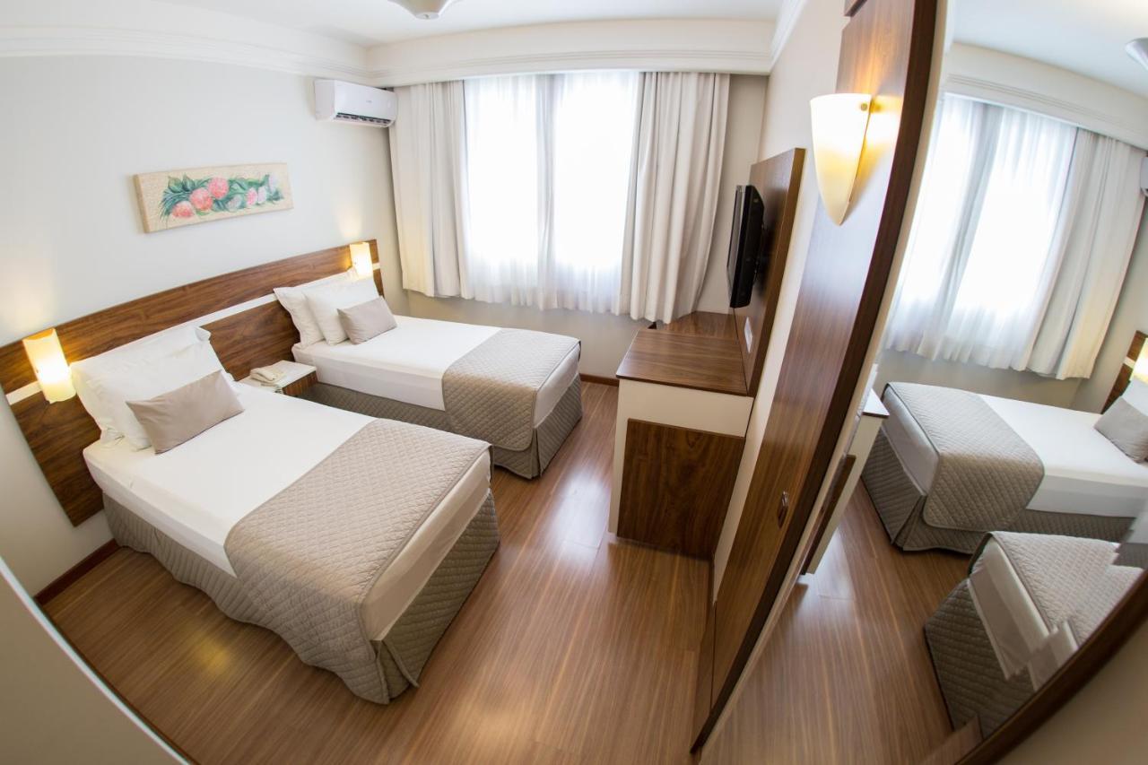 Hotel Princess ปอนตากรอสซา ภายนอก รูปภาพ